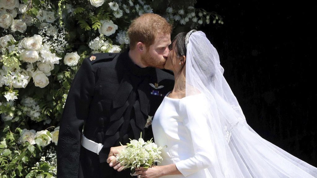 Royale Hochzeit: Schillernde Kutschfahrt durch Windsor