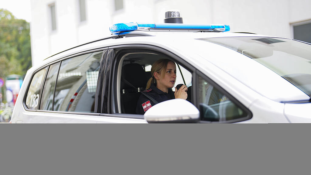 symb_Polizei symb_polizeiauto symb_blaulich