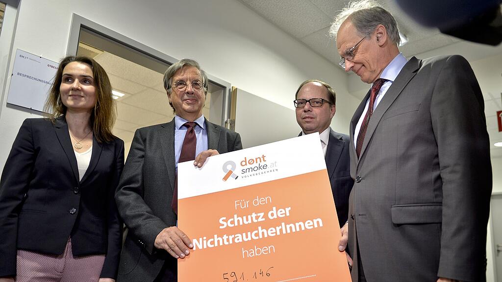 Knapp 600.000 Menschen haben unterzeichnet.