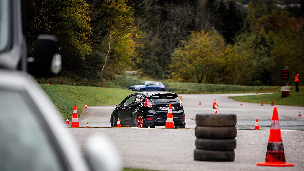 SLM Autoslalom - Platzslalom M\u00fchlbach