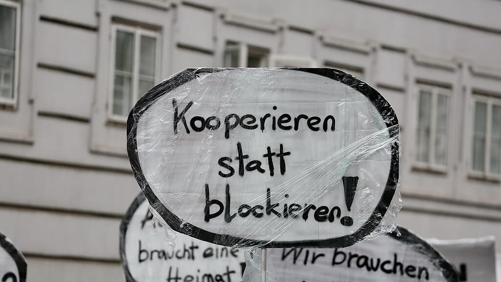 20221105_fmt_austria_demo_stadion_KJ004.JPG