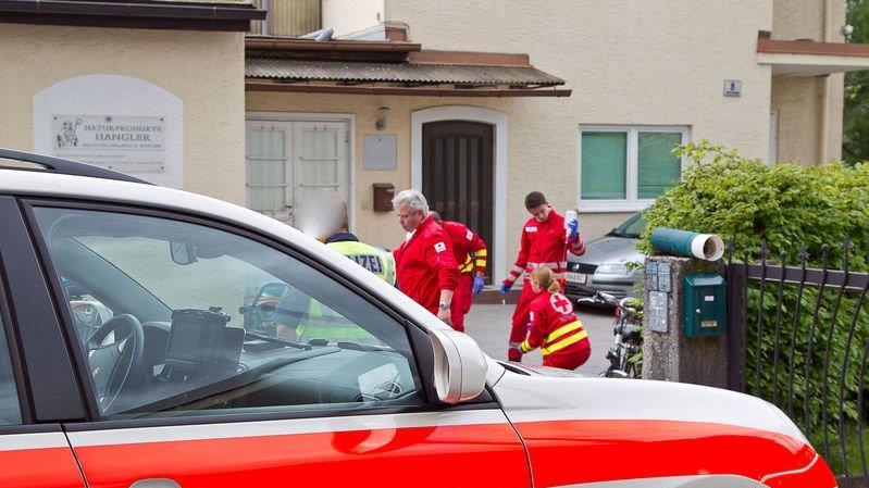 Zwei Radfahrer verletzt