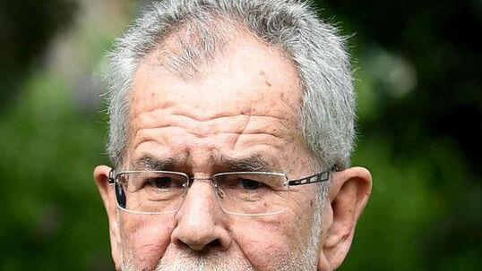 Van der Bellen startet in die Stichwahl
