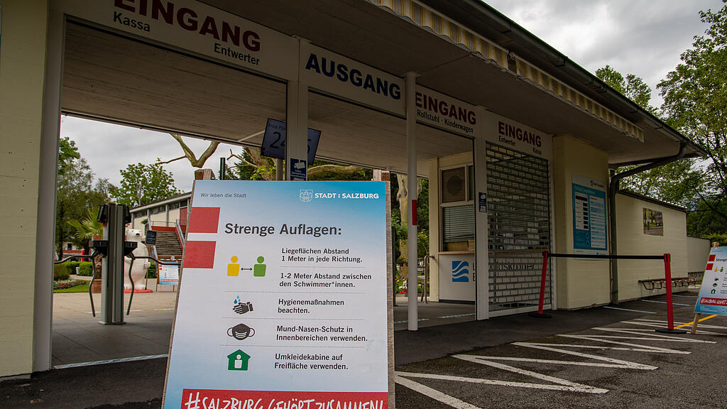 Erste Badeg\u00e4ste im Lepi