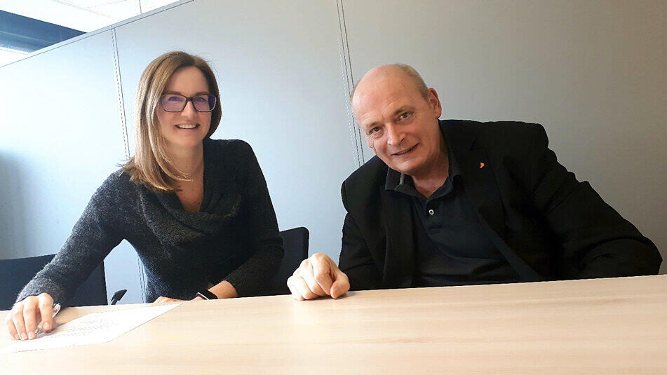Johann Ebner mit Redakteurin Michaela Berger im Gespräch.