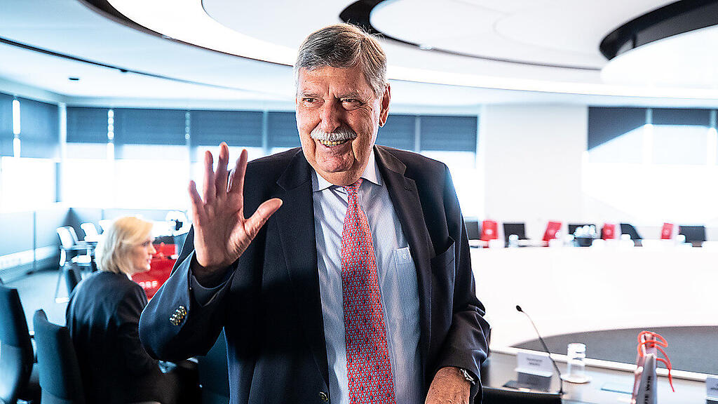Norbert Steger reiht sich in den FPÖ-Reigen der Wolf-Kritiker ein