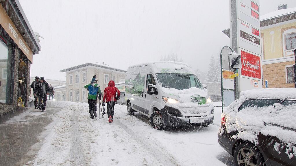 Schneef\u00e4lle in Bad Gastein