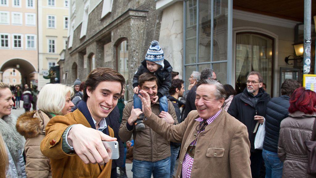 Richard Lugner auf Wahlkampftour in Salzburg II