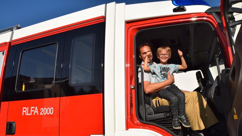 Kinderträume: Matthias bei der Feuerwehr