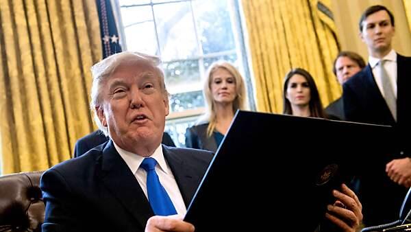 Dieser soll "Keep America great" lauten