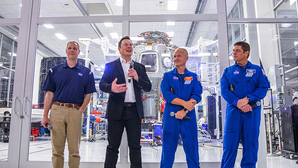 SpaceX, Elon Musk