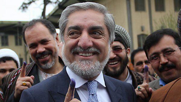 Abdullah verfehlte mit 44,9 Prozent absolute Mehrheit