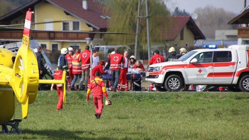 Busunglück in Schwand im Innkreis, II