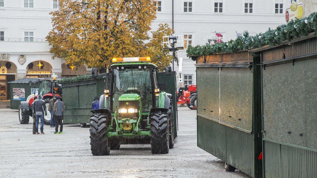 Salzburger Christkindlmarkt 2016: Aufbau gestartet, II