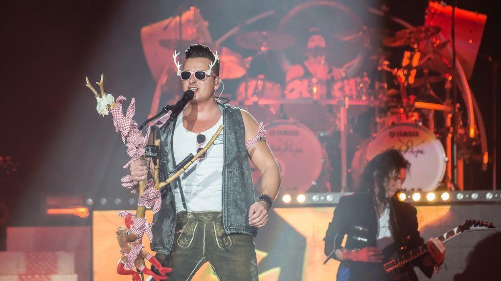 Andreas Gabalier in der Salzburgarena, I