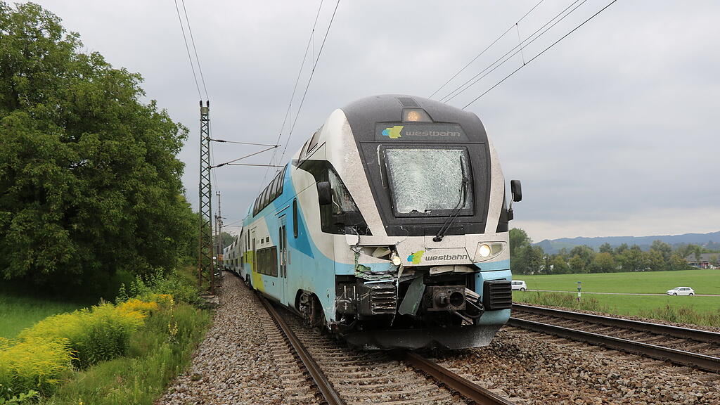 Zug vs. Lkw Seekirchen