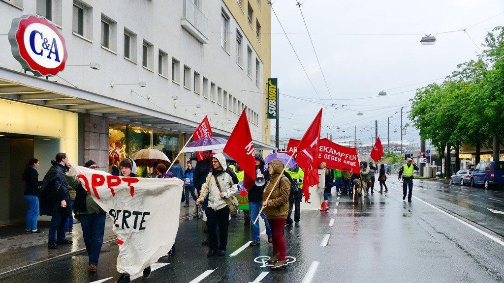 Protestmarsch in Salzburg II