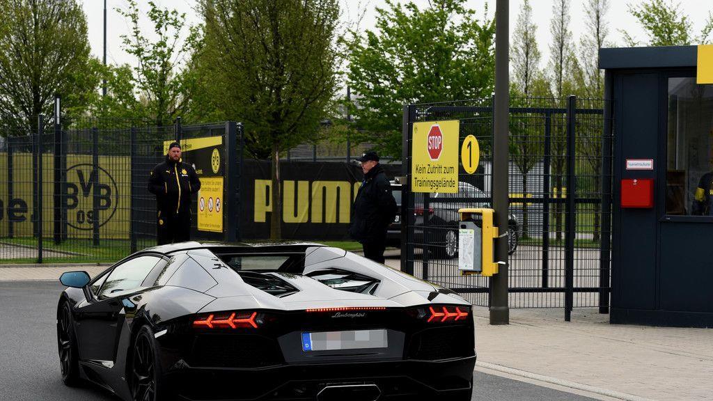 BVB: Explosionen bei Team-Bus