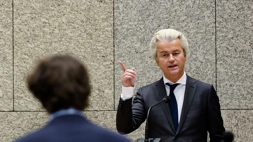 Rechtspopulist Wilders stellte Merkel mit Blut an den Händen dar.