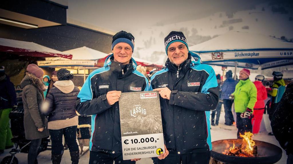 "Fliegender Adventmarkt" in Saalbach-Hinterglemm