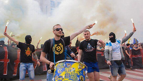 Wenig später wurden die Fußballfans angegriffen