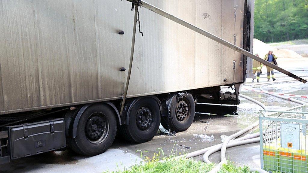 Leube: Feuerwehr im Großeinsatz
