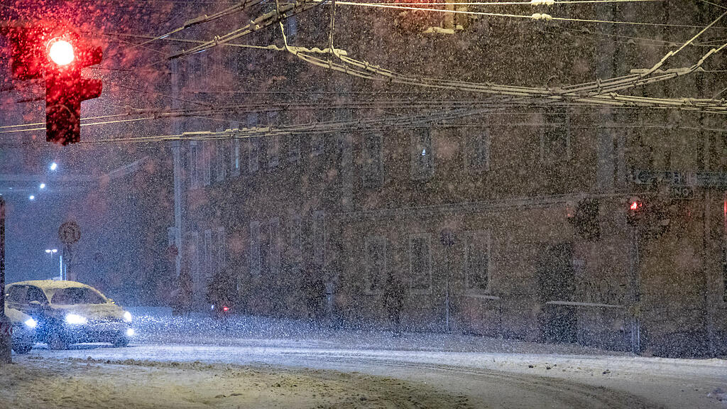 Schnee in Salzburg Stadt sorgt für Unfälle und Staus
