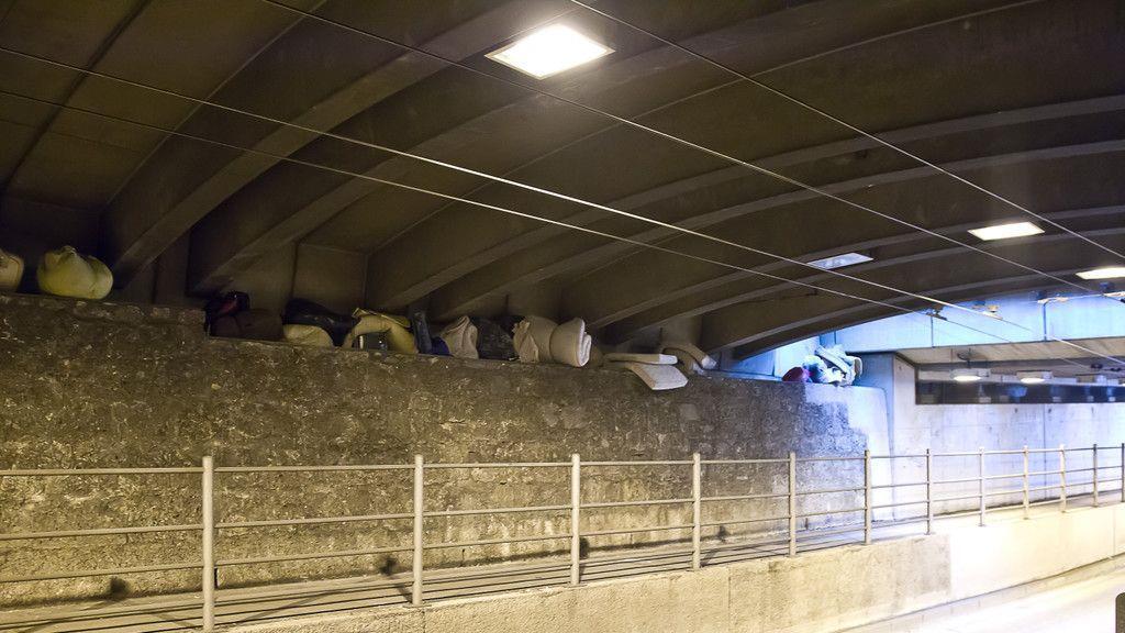 Bettlerlager im LKH-Tunnel