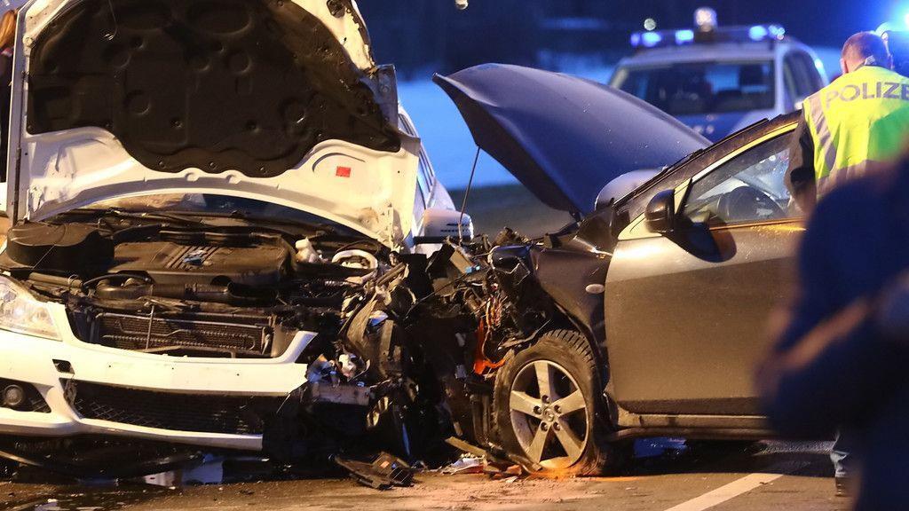 Verkehrsunfall auf B159 bei Rif