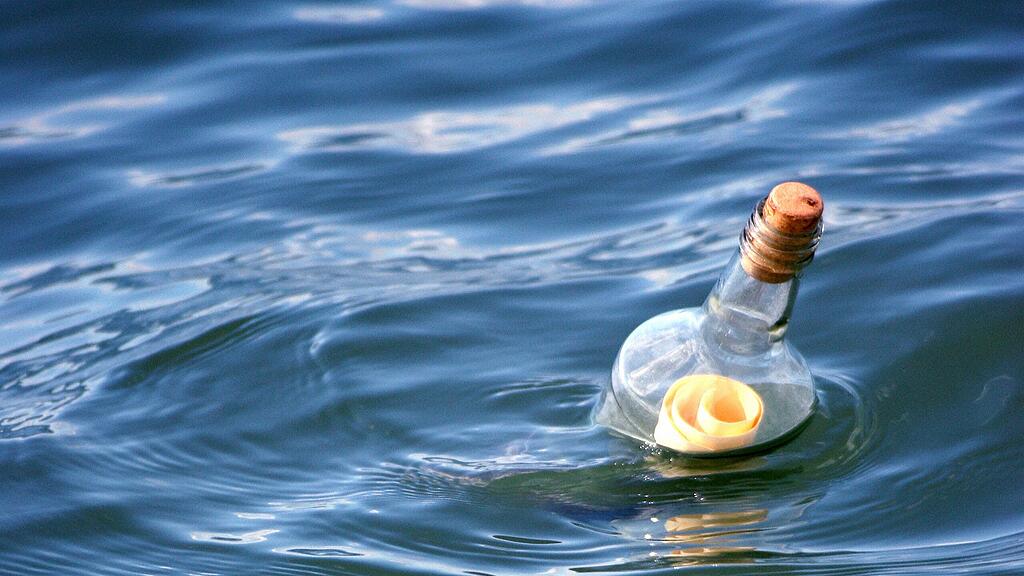 Das Mädchen hatte vor 21 Jahren in Picton die Flasche ins Meer geworfen (Symbolbild).