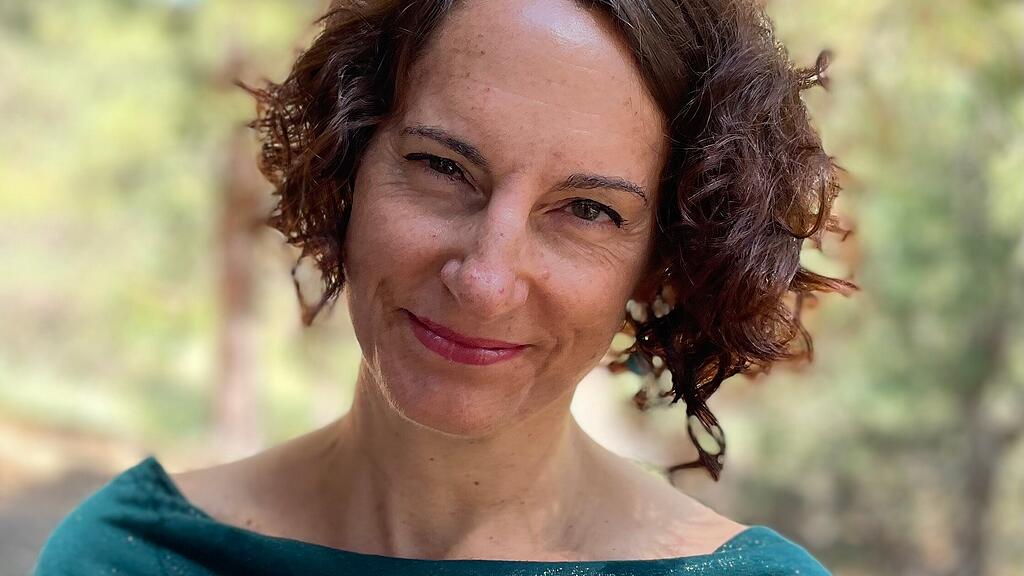 Doris Tromballa