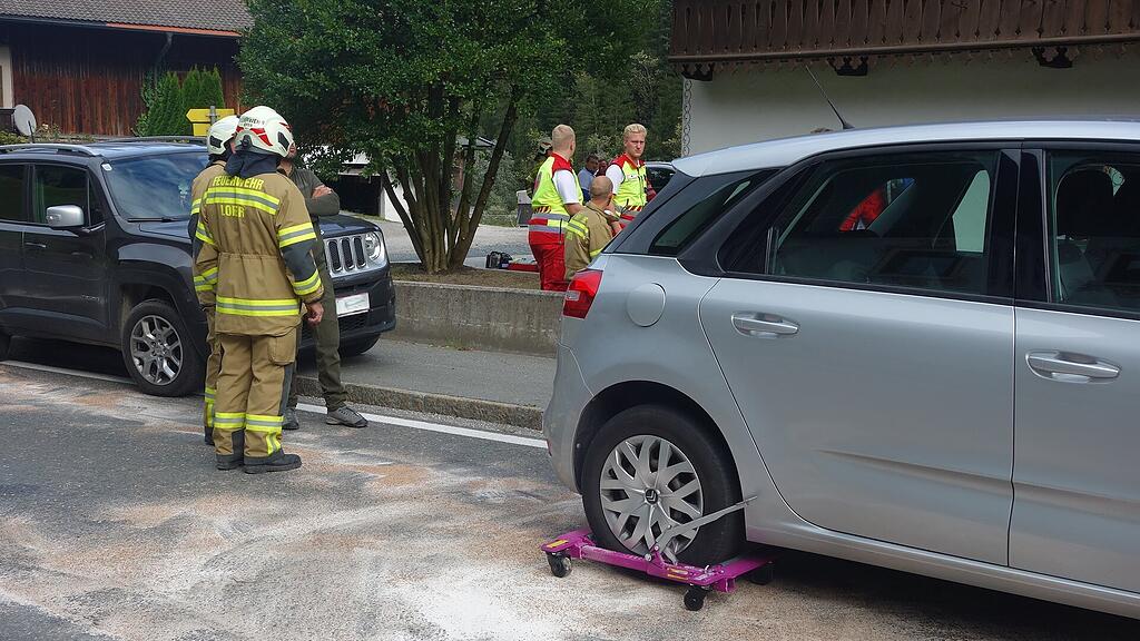 Fünf teils schwer Verletzte bei Crash auf B178 in Lofer