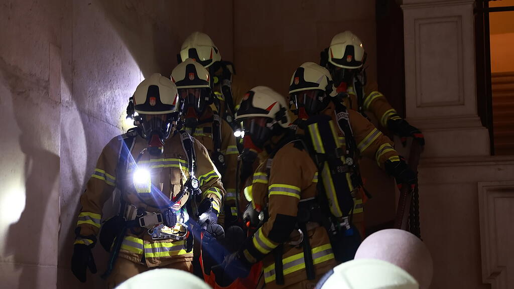 Brand im Dom: Spektakuläre Übung in Salzburger Altstadt
