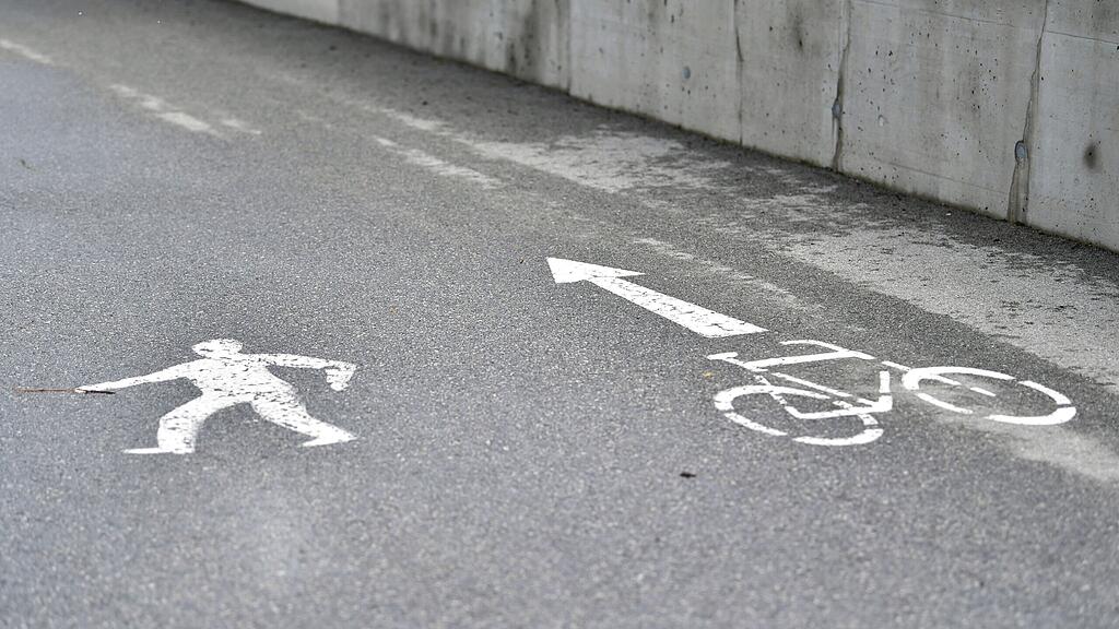 Die nächtliche Radfahrt endete im Krankenhaus. (Themenbild)
