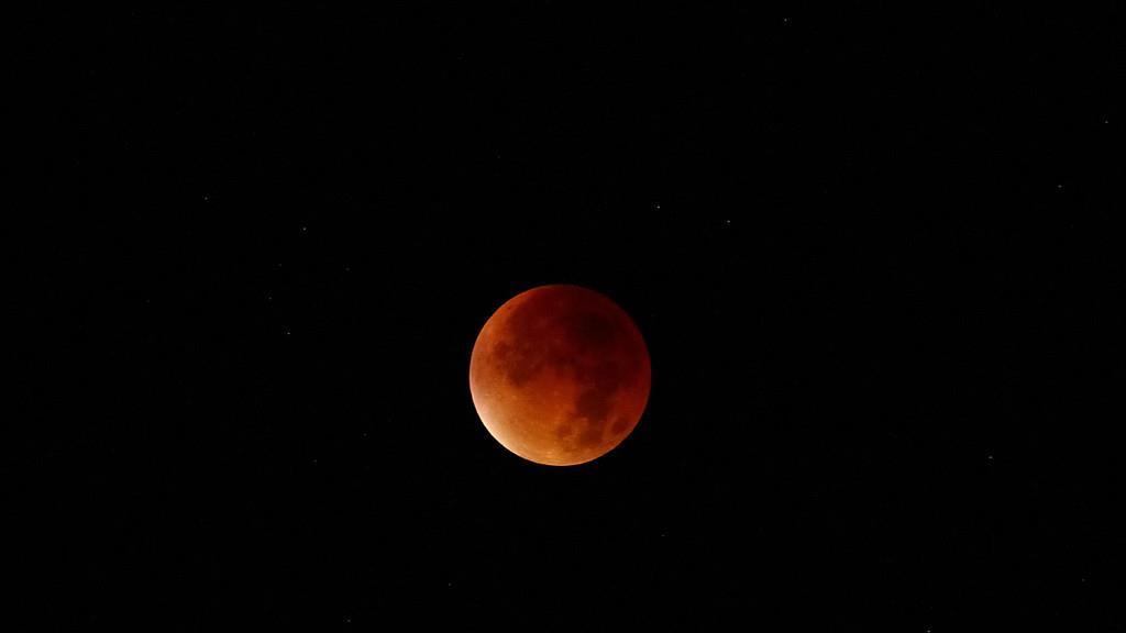 Super-Blutmond über Salzburg
