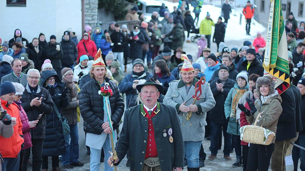 Silvesterschie\u00dfen 2024