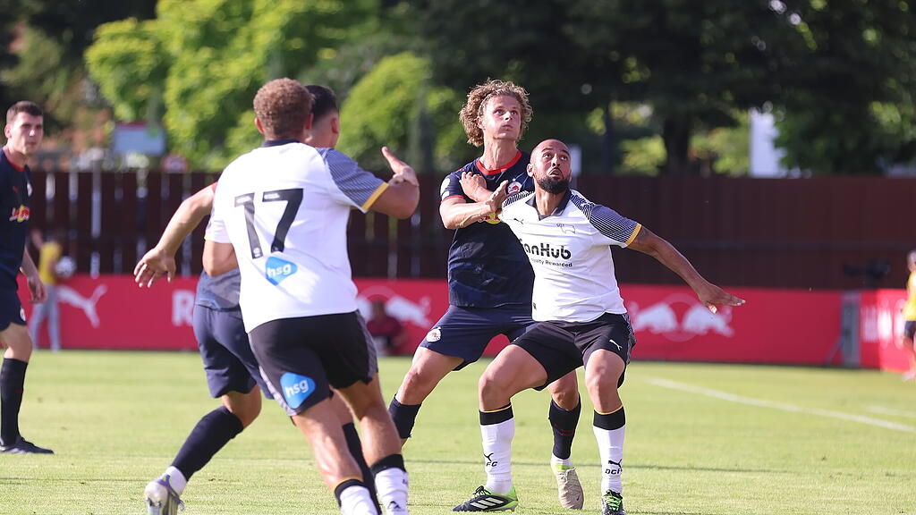 Red Bull Salzburg gegen Derby County