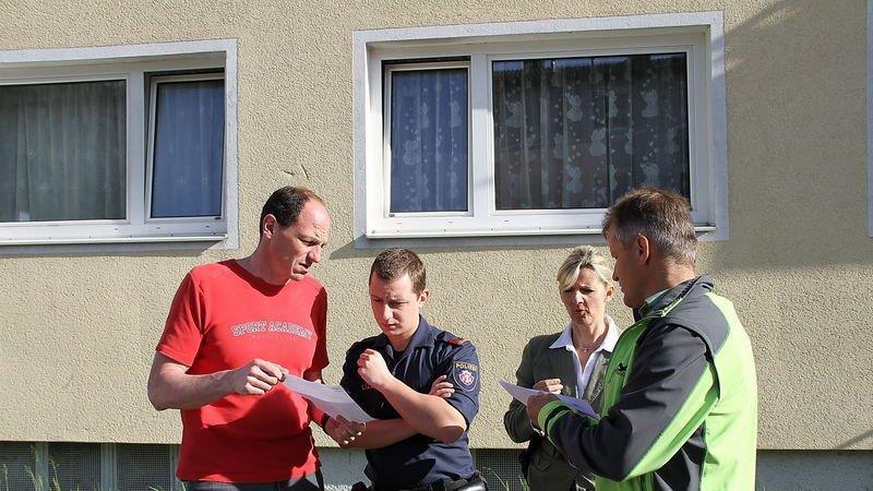 Großfahndung nach Überfall in Hallein I