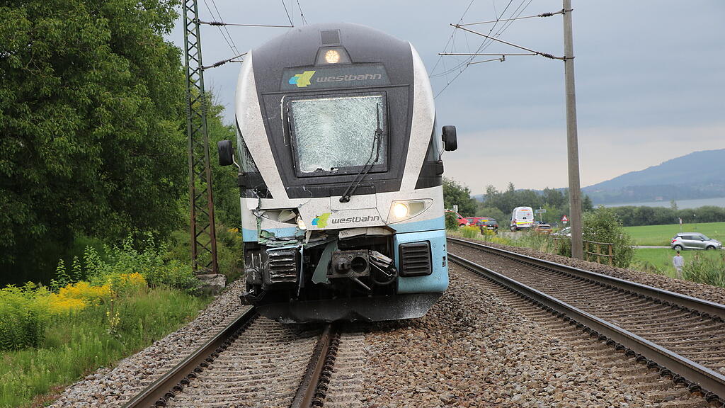 Zug vs. Lkw Seekirchen