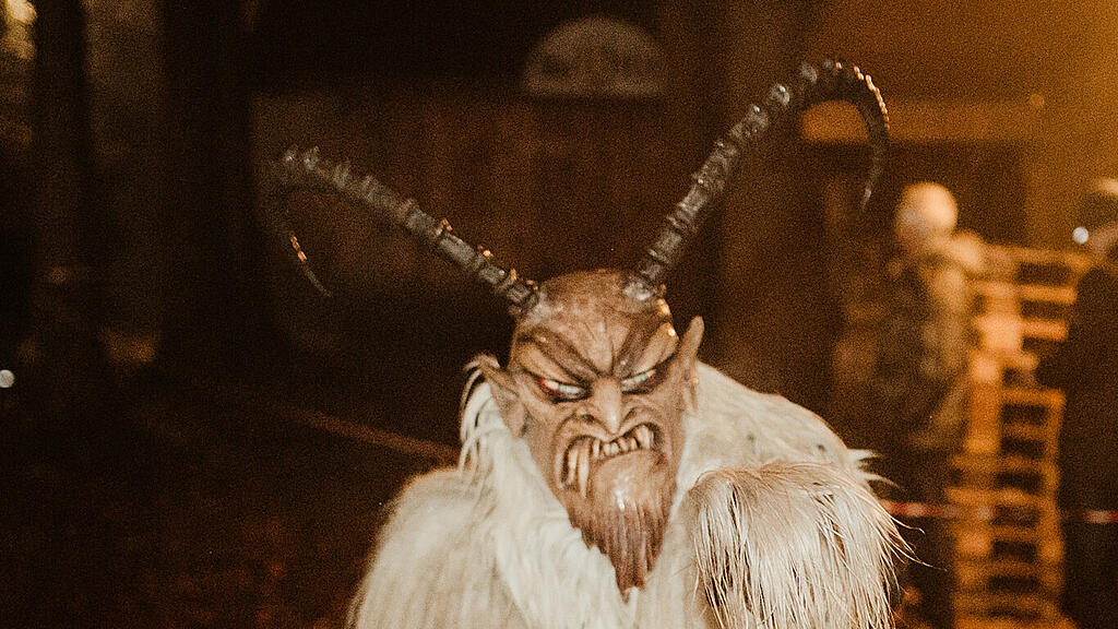 Hallwanger Perchtenlauf