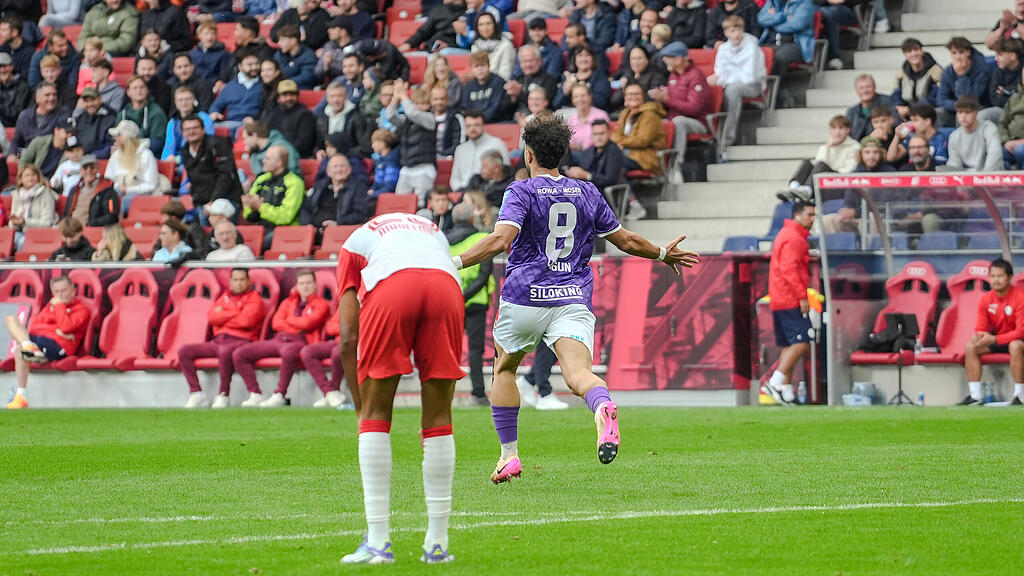 2. Liga: FC Liefering gegen Austria Salzburg