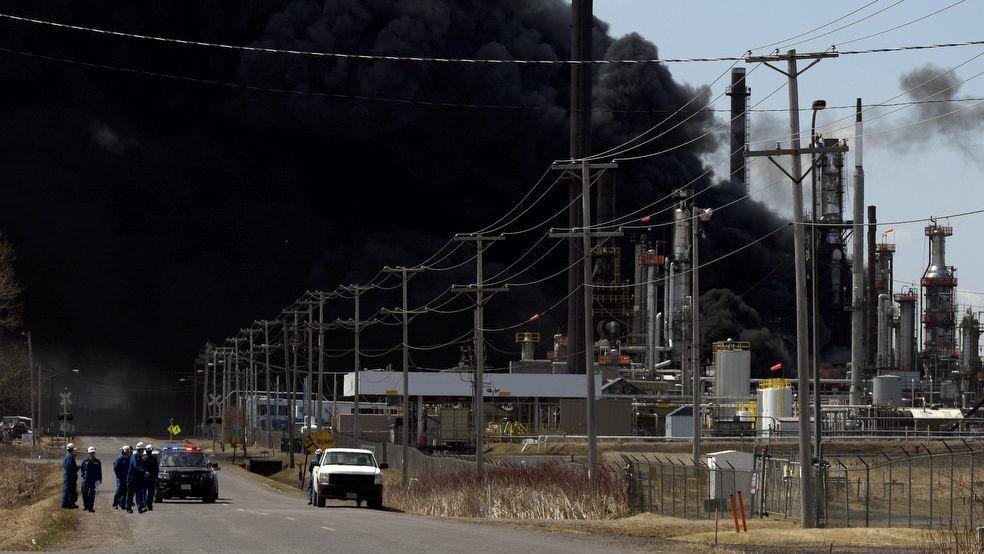 Raffinerie explodiert in Wisconsin