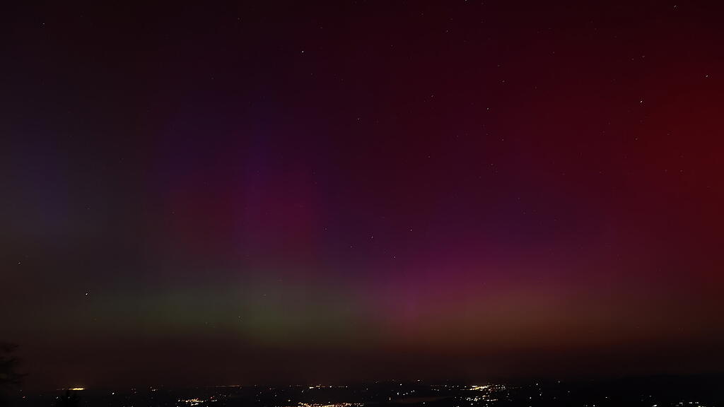 Polarlichter \u00fcber Salzburg