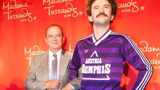 Herbert Prohaska bei Madame Tussauds Wien