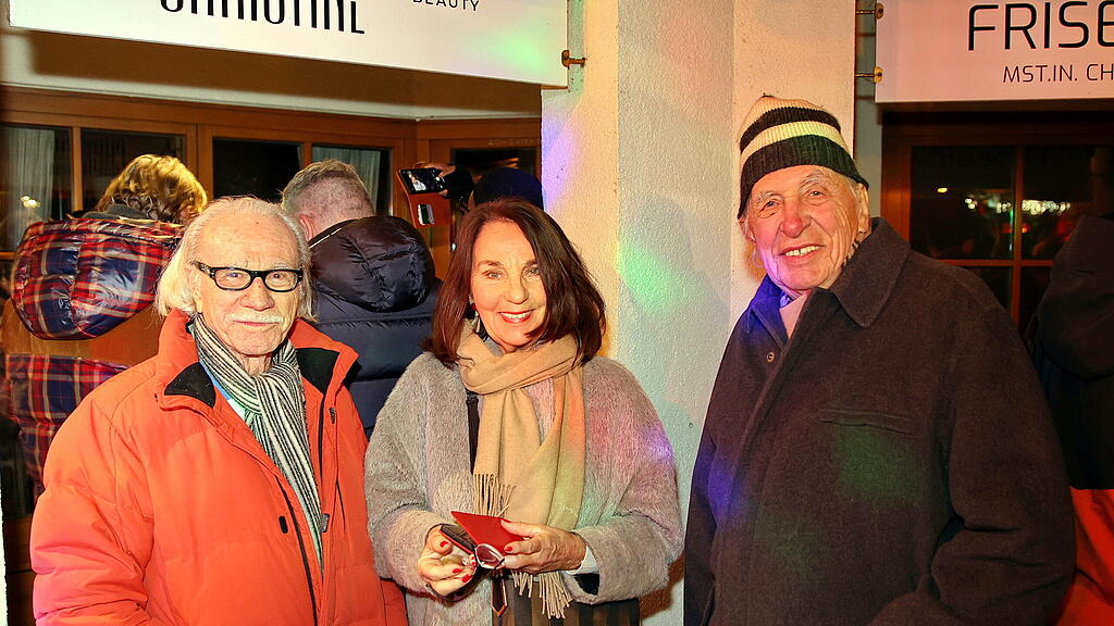 Anifer Krampuslauf am Dorfplatz