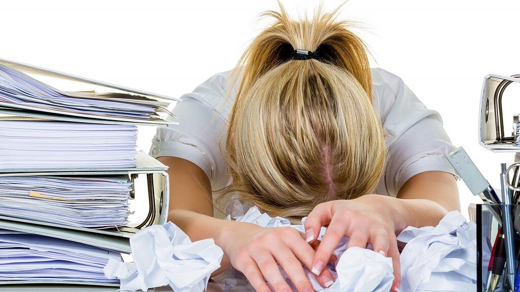 Wir haben für Sie zehn Tipps, die ein stressfreies Arbeiten nach dem Urlaub garantieren.