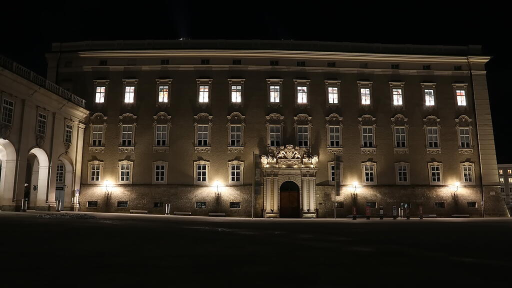 earth hour in salzburg