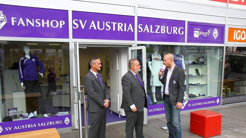 Austria Salzburg eröffnet Fanshop und fixiert ersten Transfer