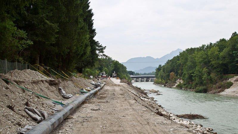 Bauarbeiten an rechter Saalachseite