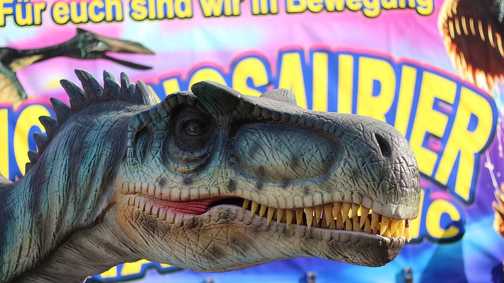 "Big King Dinosaurier of Animatronic" in Bischofshofen